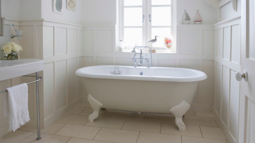 When to Renovate vs Replace a Bathtub